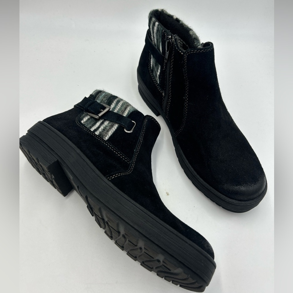 Earth Origins Tate Boots Women's 8M Black Suede Comfort Buckle Zip Bootie QVC